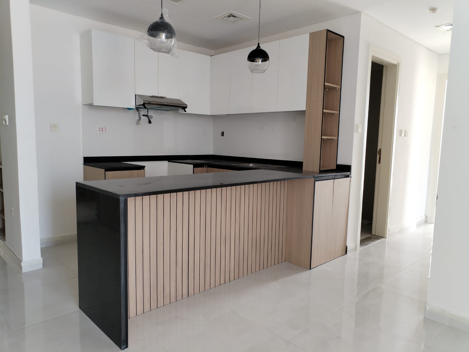 Wardrobes and Kitchen Image